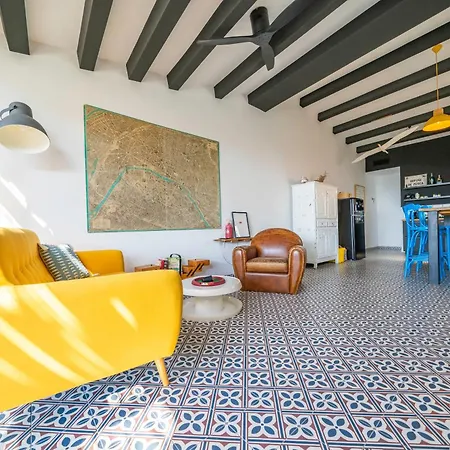 Martinez Boutique 아파트 칼레라